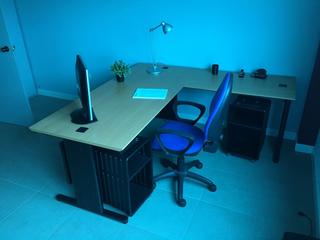 Rent Office space in San Mateo - Castro - O Val. Alquiler de oficinas en el polígono de río do pozo, narón