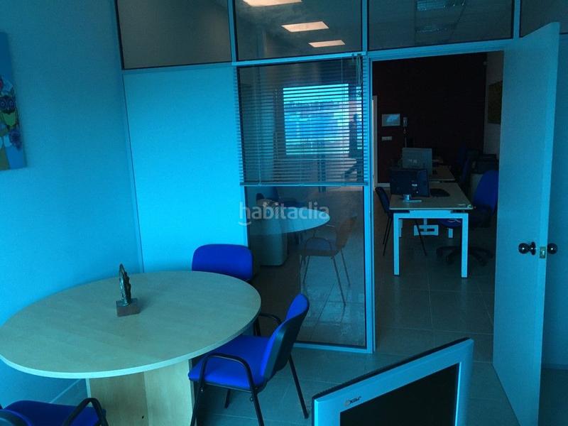 Foto 9e84a08d-b761-4f33-a06a-3eb25dc491cd. Rent office space with heating parking in San Mateo - Castro - O Val Narón