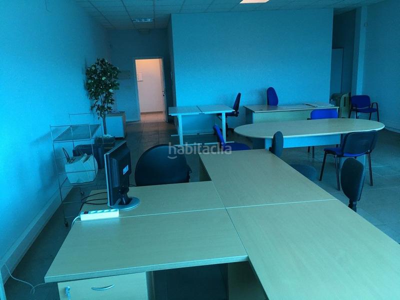 Foto b17367cf-950a-4897-994d-71d7e704779b. Rent office space with heating parking in San Mateo - Castro - O Val Narón