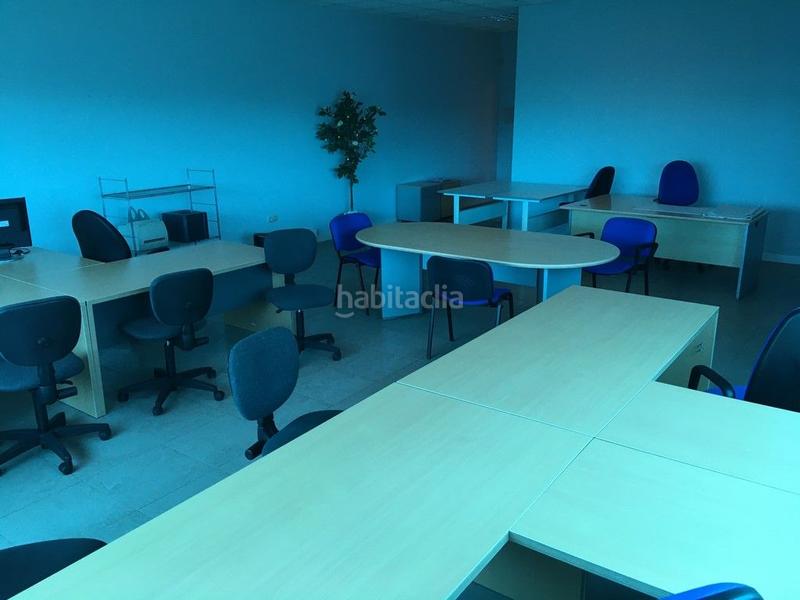 Foto bb9c53d0-1f2a-430c-89e4-1d5ce14b9acb. Rent office space with heating parking in San Mateo - Castro - O Val Narón