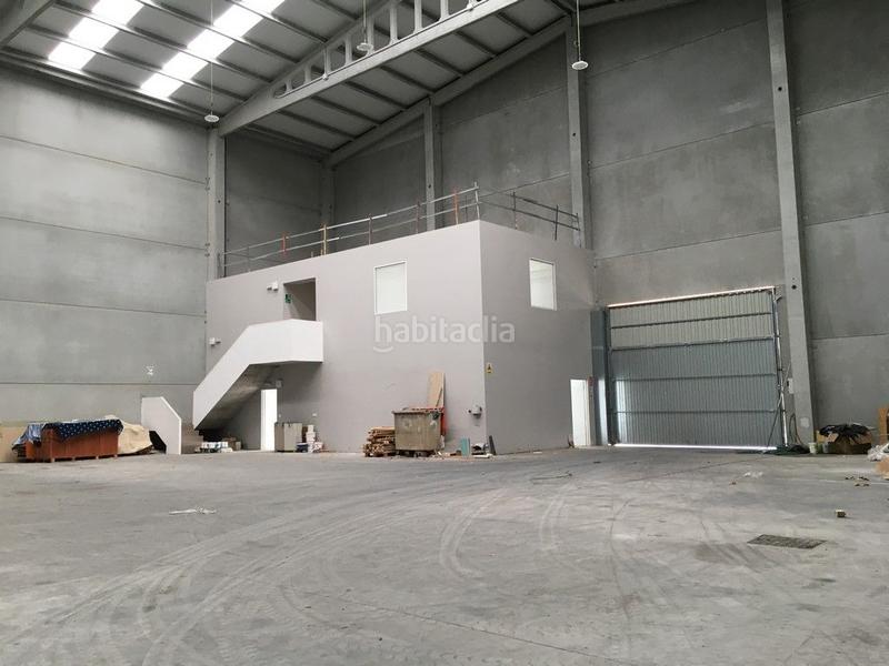 Foto 0e89203a-7536-4d2d-a1ad-71e5b51f41b1. Fabrikhalle in Parroquias Rurales Culleredo