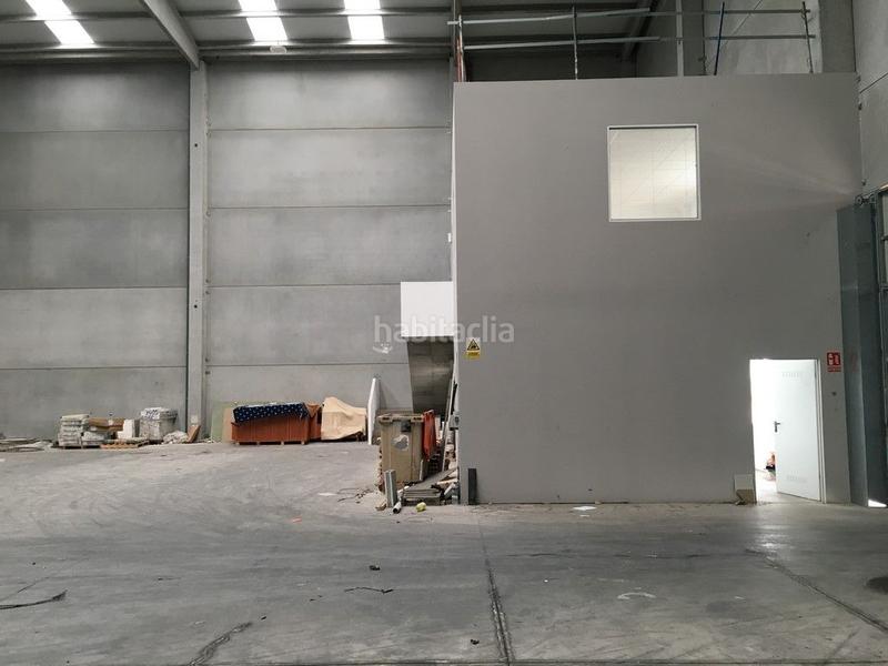 Foto 49a8ab65-864f-4112-9ea2-76c90f004284. Fabrikhalle in Parroquias Rurales Culleredo