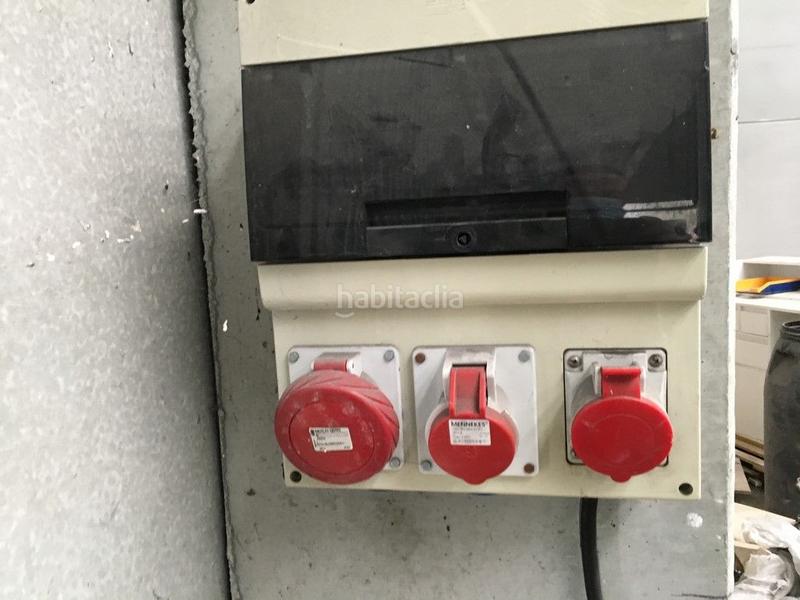 Foto 87c46a40-43e9-458e-b3e4-dfe96279ea98. Fabrikhalle in Parroquias Rurales Culleredo