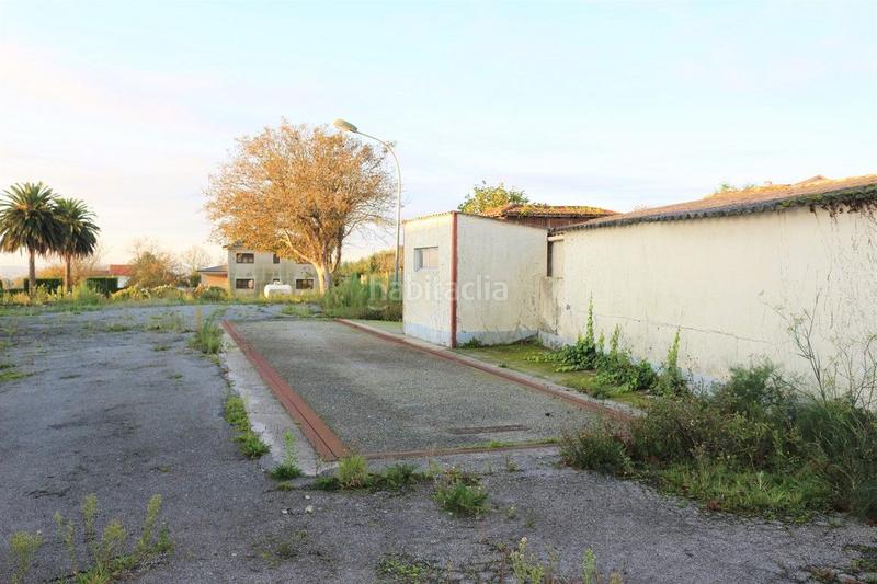 Foto 89bab809-8edf-4a43-ae9a-c143cde79240. Miete fabrikhalle in avenida porta do sol 6 in Valdoviño