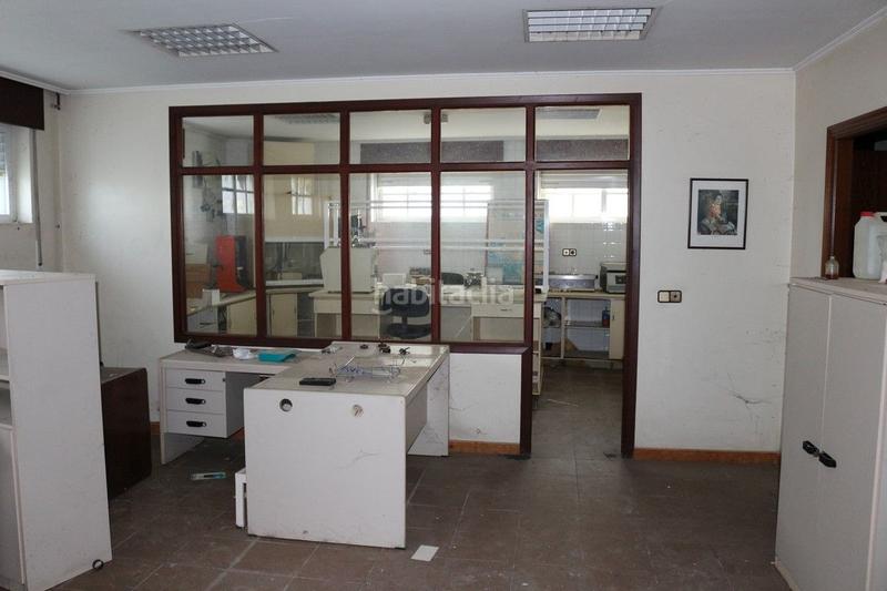 Foto bd04b6b1-a725-48bf-90a3-6984063afe04. Miete fabrikhalle in avenida porta do sol 6 in Valdoviño