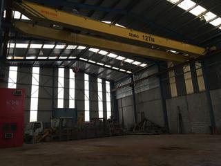 Rent Industrial building in Avenida da praia 109. Alquiler de nave con puente grúa en sabón, arteixo