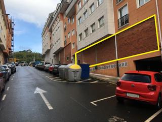 Local Comercial a Rúa constitución 30. Venta o alquiler de local en perillo, zona temple, a coruña