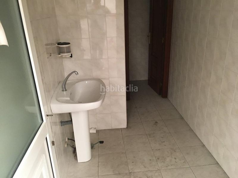 Foto 032fc4e5-0296-4030-994c-814437fb6139. Fabrikhalle in Bergondo