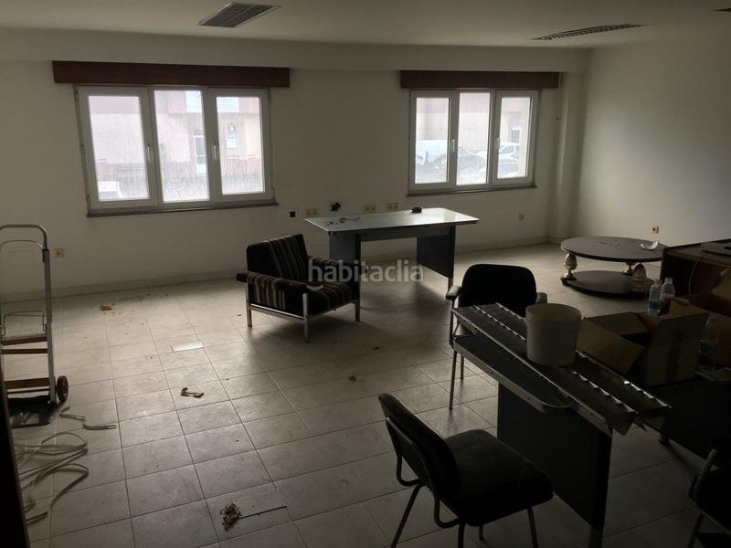 Foto 09f849bc-6628-4051-930b-63cf3e5cfb09. Fabrikhalle in Bergondo