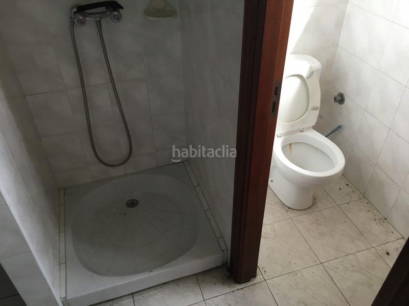 Foto 9cd78d1c-796c-4e20-8852-577792a7249e. Fabrikhalle in Bergondo