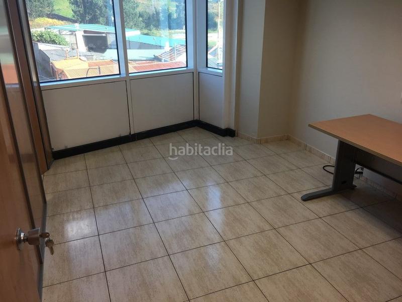 Foto a022e6e0-34e0-4d19-b306-e4e3c5045532. Location bureau dans avenida finisterre 48 dans Vioño Coruña (A)