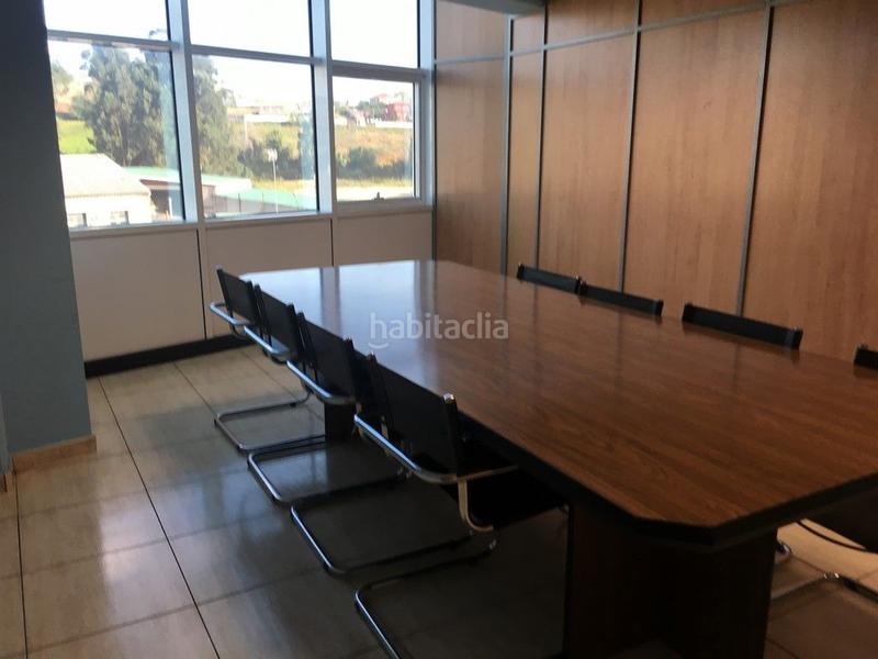 Foto 1771f500-3d8f-40cf-9f79-3e40c323d0e7. Rent office space in avenida finisterre 48 in Vioño Coruña (A)