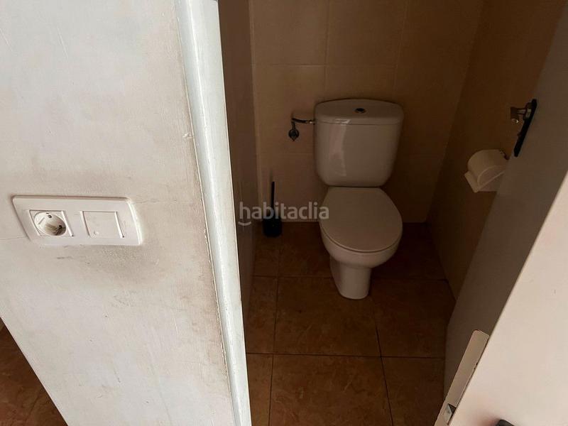 Foto c380b001-6b9d-4a0b-bb9a-892a64ebfd55. Nave industrial en Begonte