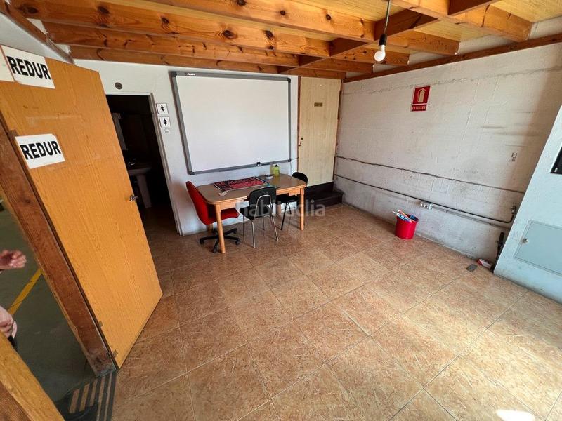 Foto dd87631a-58a4-49a0-b016-4c80767fc4b7. Nave industrial en Begonte