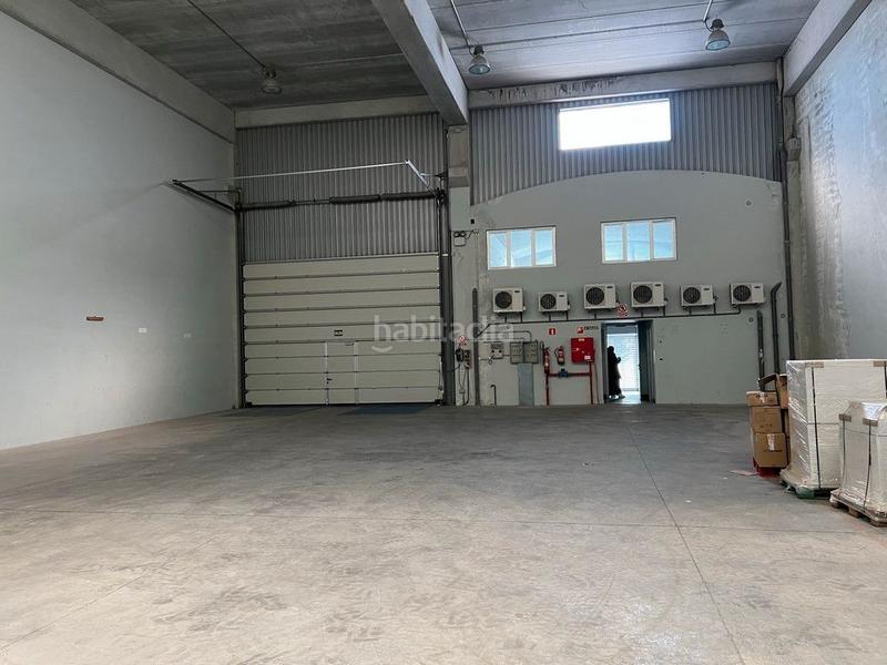 Foto 20f2eb1d-1859-4a92-829f-8eeb7b972b88. Location bâtiment à usage industriel dans rúa f parque empresarial alved 16 dans Culleredo