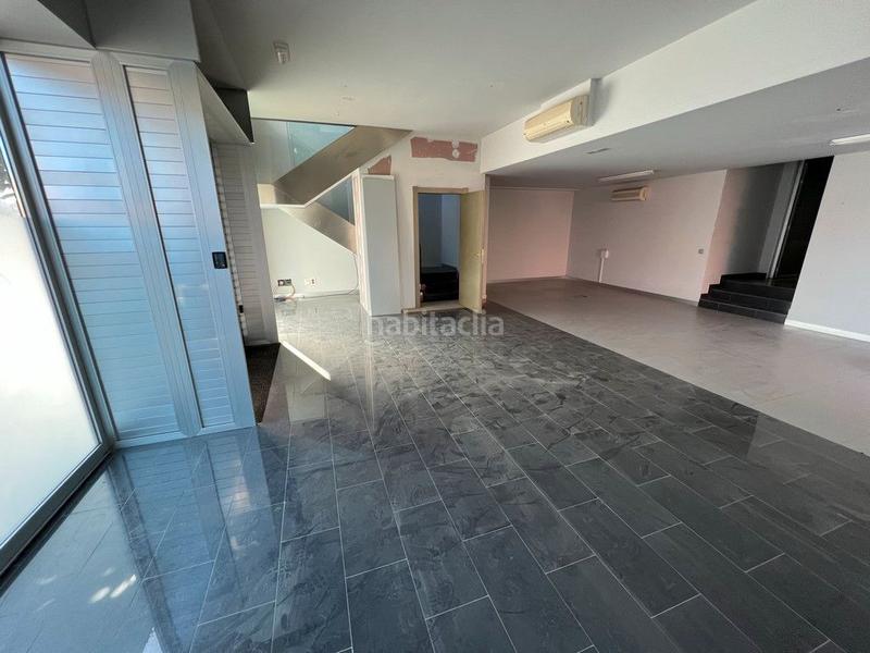 Foto b0f0b9df-eead-4a56-baec-47bc048dcf3d. Location bâtiment à usage industriel dans rúa f parque empresarial alved 16 dans Culleredo