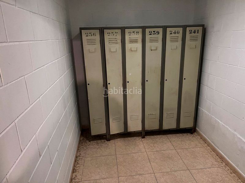 Foto b3180487-7fac-4d1b-bda3-9f460f436e20. Rent industrial building in Begonte