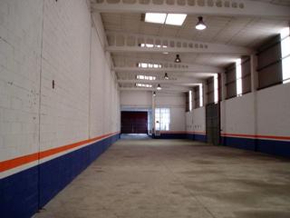 Lloguer Nau industrial  Rua via edison. Alquiler de nave en la calle principal del polígono del tambre,