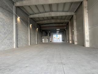 Lloguer Nau industrial a Rúa de polonia 20. Alquiler de nave tipo almacén en el polígono de costa vella, san