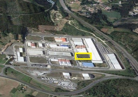 Foto f4bef4ae-b236-4fff-aa05-020e6ddc1841. Area edificabile industriale in lugar ledoño 28 in Culleredo