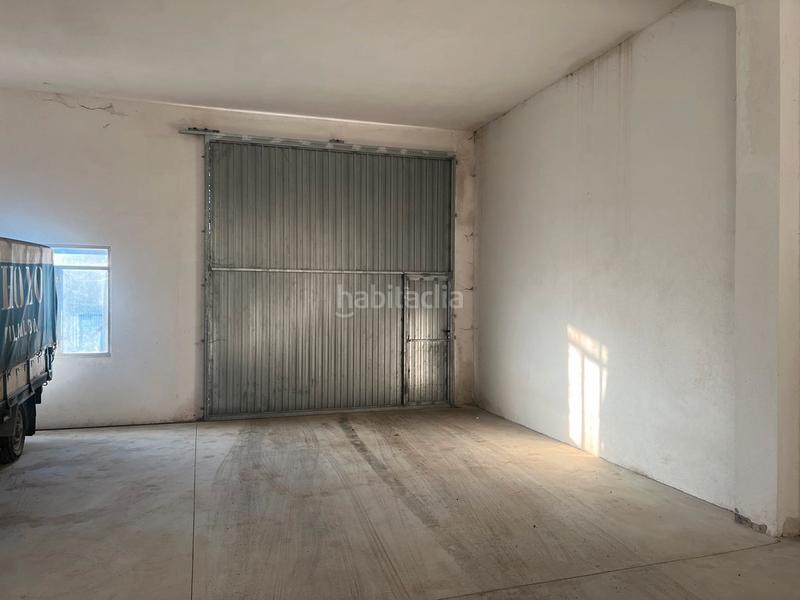 Foto 16cb23fd-b487-42b6-8113-2d27a044adcf. Affitto capannone industriale in Vilalba