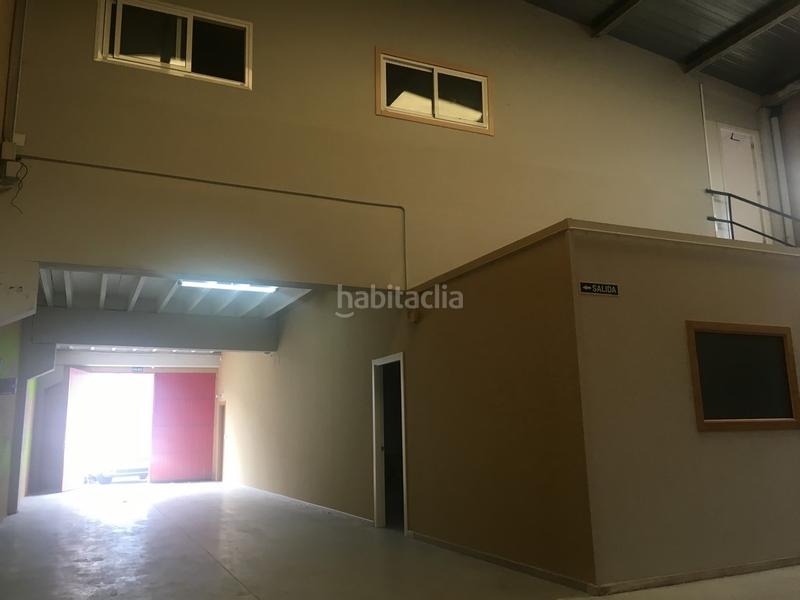 Foto 86d1ea69-bfb0-4956-aabd-e37f146ae36f. Affitto capannone industriale in rúa do castiñeiro 16 in Vilalba