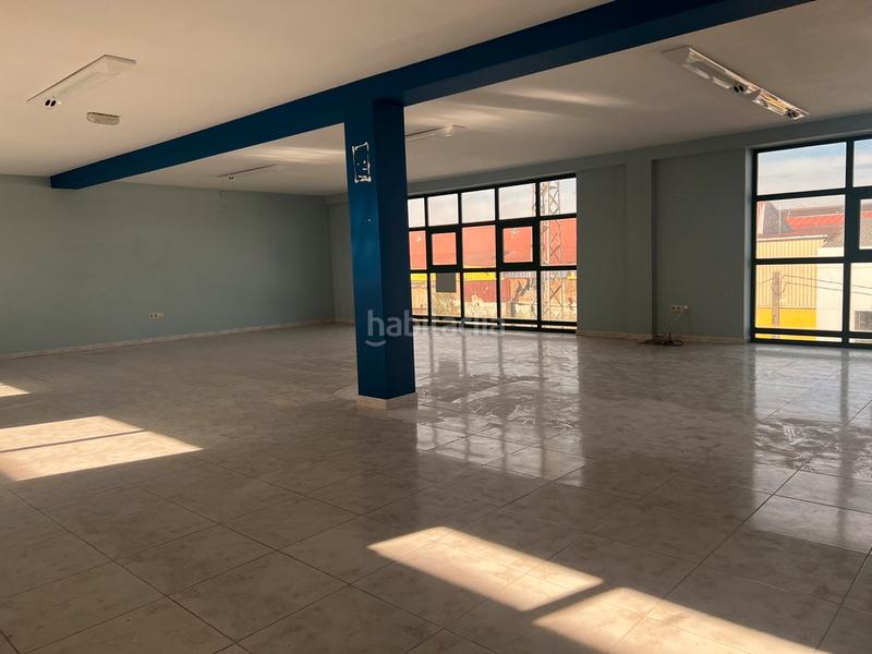 Foto a095bbb2-ccb4-4aba-aeb7-b064b9192b89. Miete büro in vial de gutemberg 14 in Campus Norte - San Caetano Santiago de Compostela