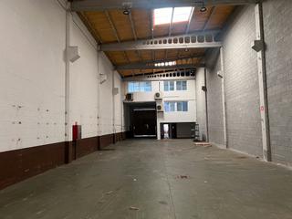 Location Bâtiment à usage industriel à Rúa parroquia de rois 1. Alquiler de nave con oficinas en bergondo, a coruña