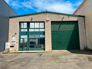 Nau industrial a Rúa bell 31. Venta de nave en rentabilidad en espíritu santo, cambre