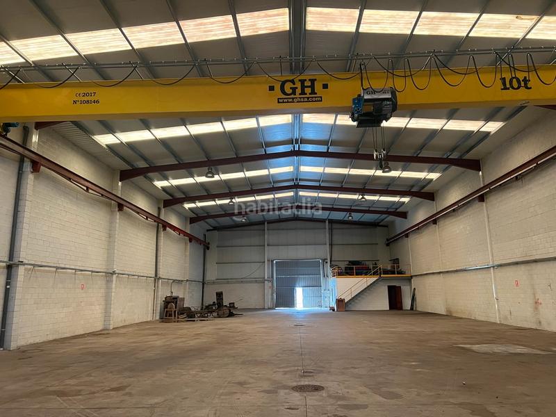Foto e1c2e3d5-9dd8-4836-841c-5a1f109c0658. Alquiler nave industrial en avenida de galicia 11 alquiler de nave con puente grúa , lugo en Begonte