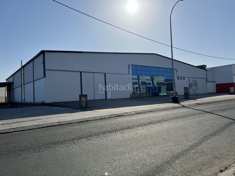 Foto ae07d582-49b2-4f26-a850-3c0187e6fe28. Industrial building in avenida arrieiros 4 in San Mateo - Castro - O Val Narón