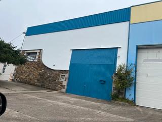 Miete Fabrikhalle in Rúa da terra 95e. Alquiler de nave con muelle exterior lateral en el ceao, lugo