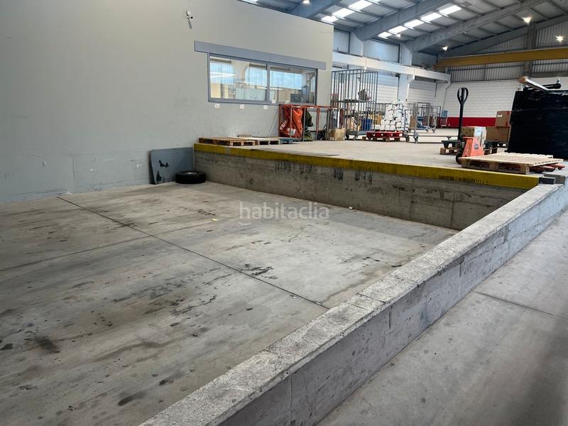 Foto 96d9b610-deed-4837-9911-2dcad2e89727. Location bâtiment à usage industriel dans pocomaco av 5 32 dans Coruña (A)