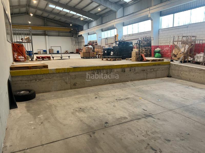 Foto 6d5e9282-b6a9-480b-8de0-b8d50e4b0d1e. Rent industrial building in pocomaco av 5 32 in Mesoiro Coruña (A)