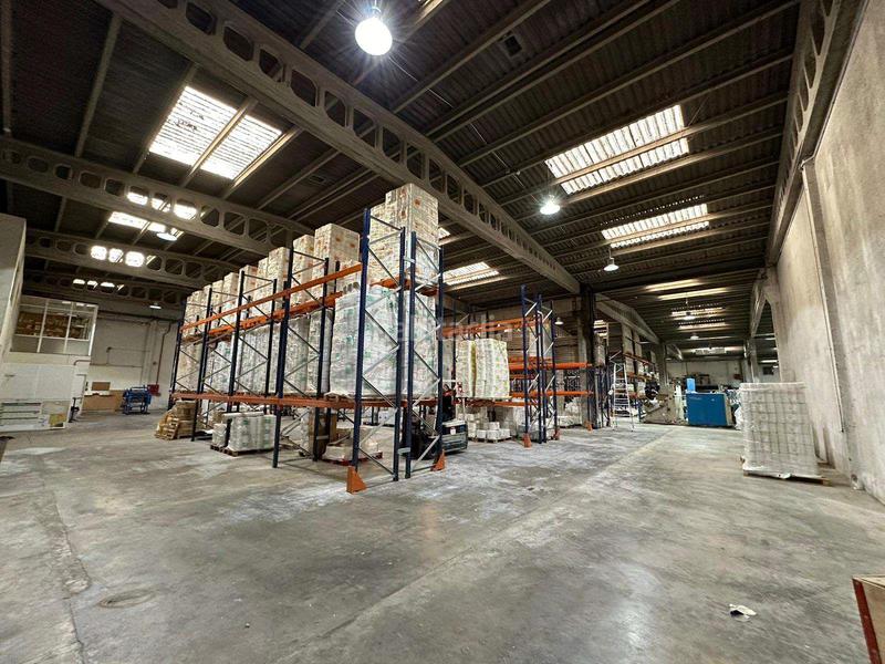 Foto 78b9b93e-e701-4e4f-963c-fdbaa702fa3d. Miete fabrikhalle in Redondela