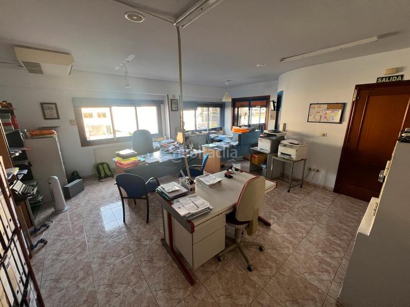 Foto 2d24cffe-a4a3-473e-a162-b18650cd144a. Fabrikhalle in rúa bell 31 in Cambre