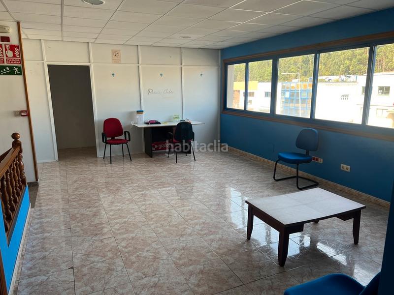 Foto 56d11804-a3a2-456a-9e84-bad7e8eb6c69. Fabrikhalle in rúa bell 31 in Cambre