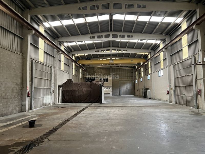 Foto e7cc2cbb-9d17-462a-a82c-851a3d532a00. Alquiler nave industrial en rúa nobel 164 alquiler de nave con puente grúa en el polígono de espíritu santo, en Cambre