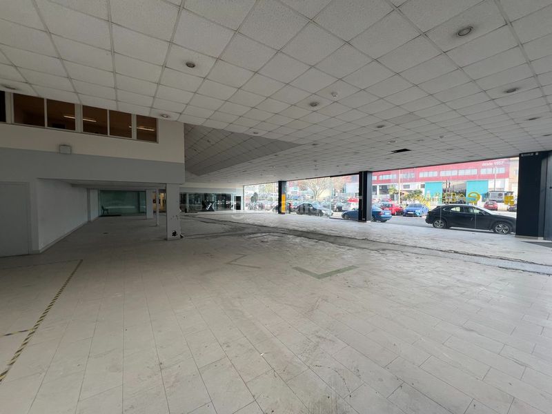 Foto 405fcb96-f8bc-4375-b072-db9d4e2aa192. Location bâtiment à usage industriel dans rúa pasteur 12d dans Coruña (A)