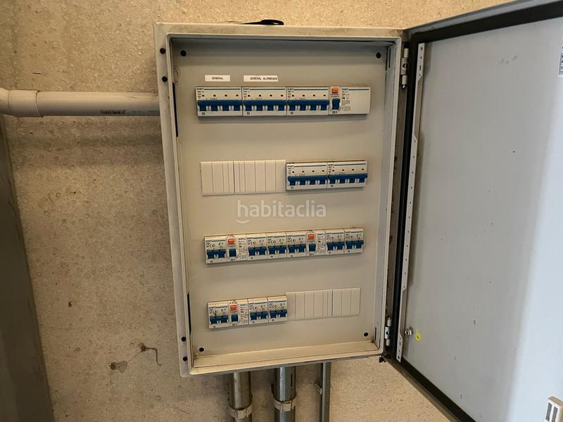 Foto 08742e61-b11e-4b50-b503-9eac88fa18ea. Miete fabrikhalle in avenida arrieiros b3 in San Mateo - Castro - O Val Narón