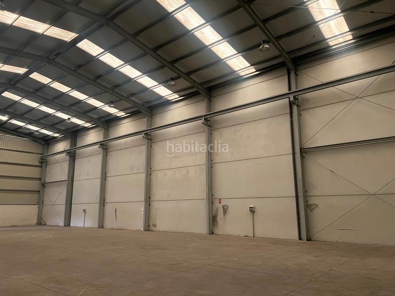 Foto ddc8c9a1-3893-4b46-9252-09ed63e59b3a. Miete fabrikhalle in avenida arrieiros b3 in San Mateo - Castro - O Val Narón