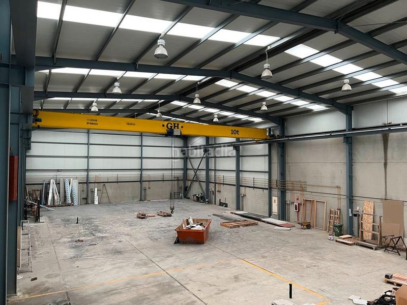 Foto 3df187ce-eb9e-4e94-98c2-561ab11e5bf3. Miete fabrikhalle in San Mateo - Castro - O Val Narón