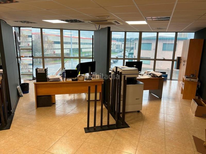 Foto 613816eb-894d-4784-a60e-1e98f60d88ca. Miete fabrikhalle in San Mateo - Castro - O Val Narón