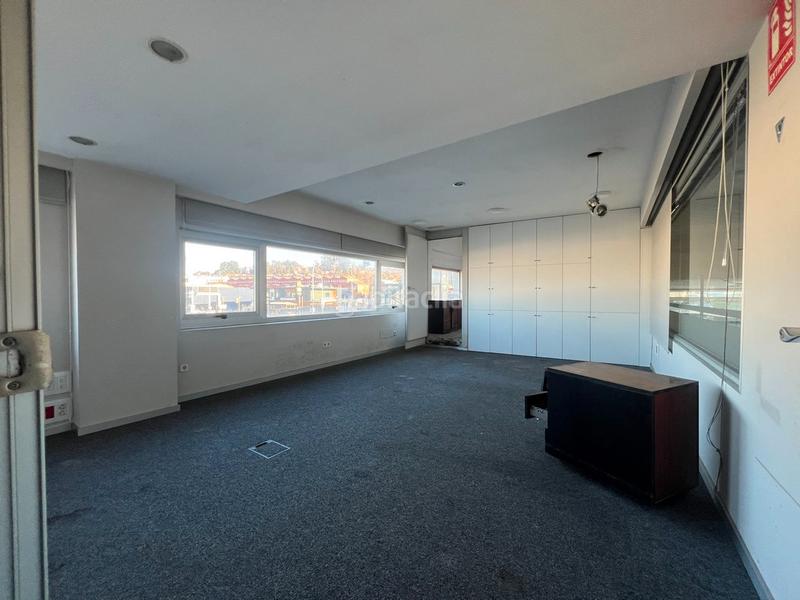 Foto 428b4259-f96f-4dfc-ba8f-cf9e75477592. Alquiler local comercial en avenida mariñas 272 alquiler de nave comercial en perillo, a coruña en Oleiros