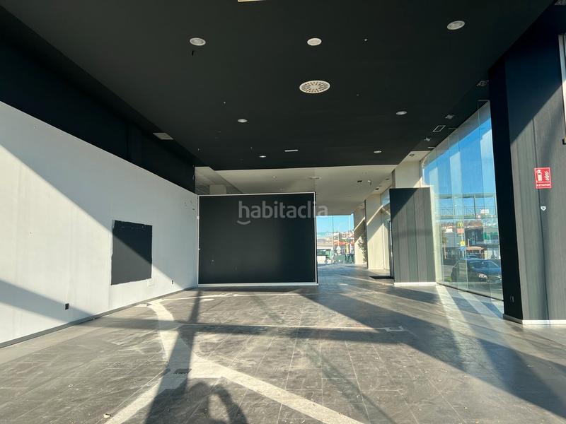 Foto 9d171758-c6f8-41e9-9ceb-47e2323953c0. Rent business premise in avenida mariñas 272 in Liáns Oleiros