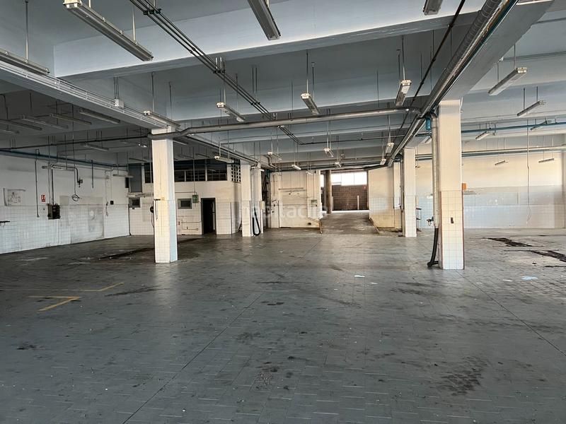 Foto bdc273e5-3b21-4b02-81ea-4e3ac07d7288. Rent business premise in avenida mariñas 272 in Liáns Oleiros