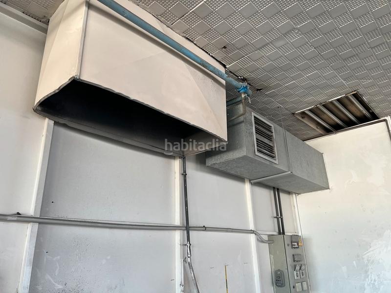 Foto d5d1b3c6-4180-471b-ae6d-6d7f5a338250. Rent business premise in avenida mariñas 272 in Liáns Oleiros