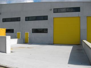 Bâtiment à usage industriel à Calle de sergude 5. Venta de nave en buen estado en el polígono de boqueixón