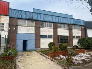 Lloguer Nau industrial a Vial de gutemberg 14. Alquiler de nave con oficinas en el tambre, santiago