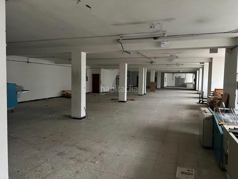 Foto 4f1ff599-b5a0-4678-819f-cc569f8ff020. Rent industrial building with heating in Oseiro Arteixo